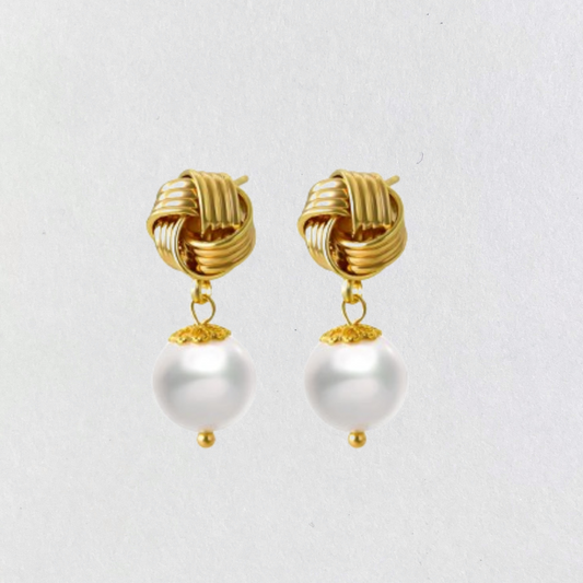 Lumina Pearl earrings