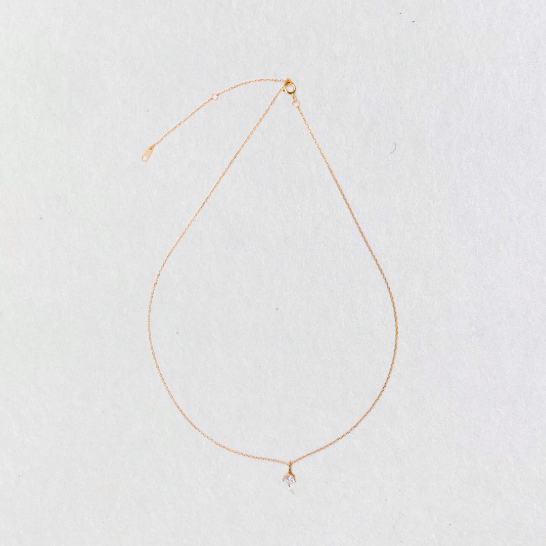Tiny Diamond necklace